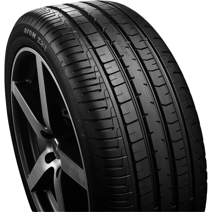 275/55R17 Avon ZX7 109V SL Black Wall Tire