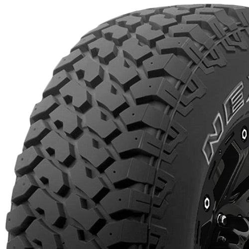 Nexen Roadian MT 10674NXK