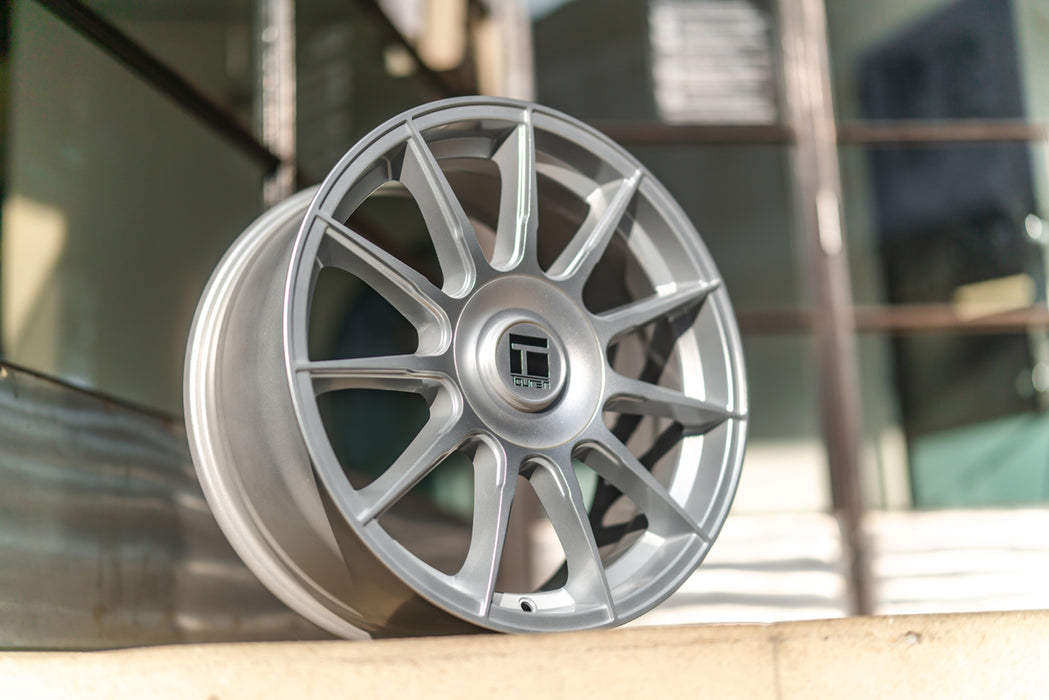 (Set of 4) Touren TR81 18x8 5x108/5x115 +38mm Silver Wheels Rims 18" Inch
