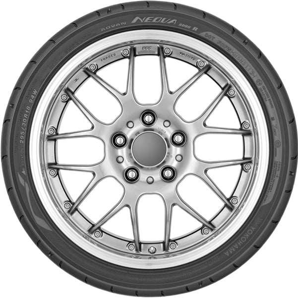 Yokohama Advan Neova AD08R 110108109